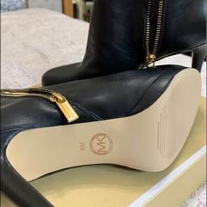 Michael Kors Ankle Boot